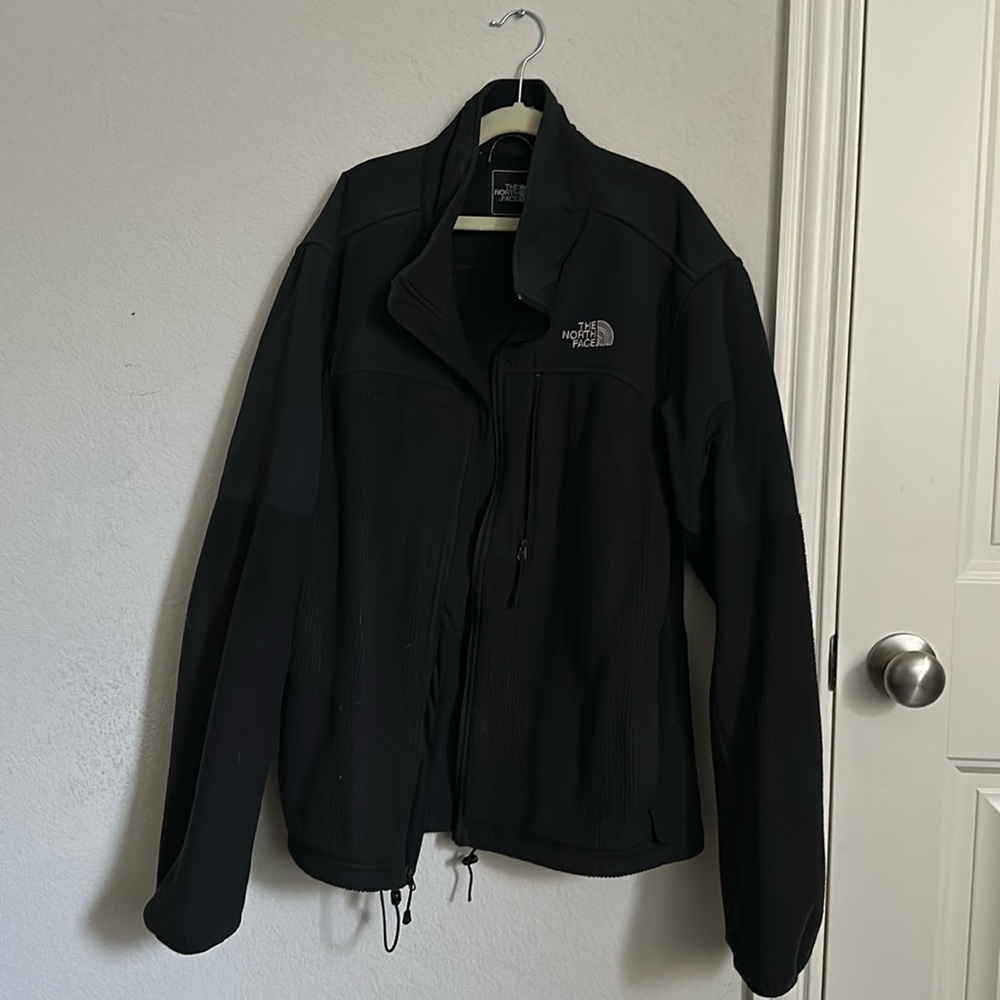 Northface Apex Men’s Jacket, Size Mediun